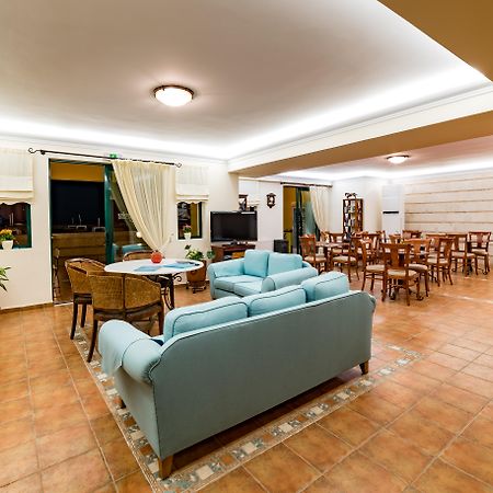 Andreolas Luxury Suites Tsiliví Eksteriør bilde