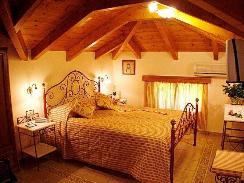 Andreolas Luxury Suites Tsiliví Eksteriør bilde